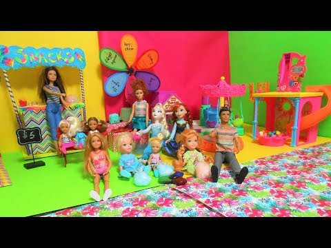 Elsa & Anna toddlers at the Carnival!! Chelsea- Merry Go Round - Fair Food - Doll Stories