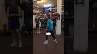 Basics: Soviet Pendulum Step🥊#BoxenLernen#Boxtraining #BoxenFürAnfänger #FitDurchBoxen#MentaleStärke