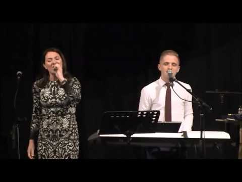 Emma si Cristi Repede - Sus pe cruce