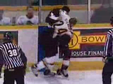 Chris Stewart vs Justin Soryal
