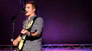 Hunter Hayes ~ Somebody&#39;s Heartbreak Live
