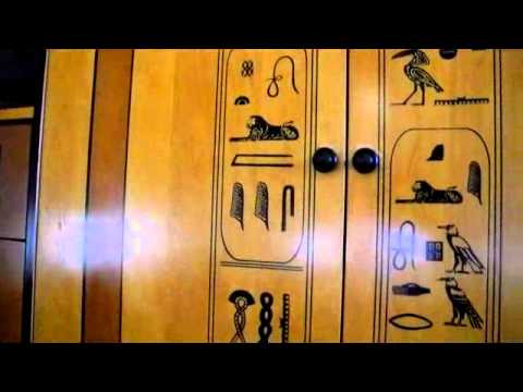 download lagu mp3 mp4 Luxor Wardrobe, download lagu Luxor Wardrobe gratis, unduh video klip Luxor Wardrobe