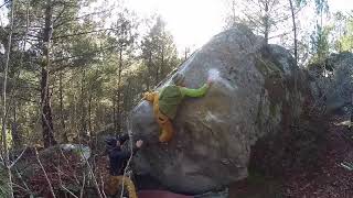 Video thumbnail of Vietcong, 7b. Fontainebleau