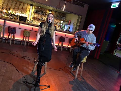 SuperStereo feat. Dér Heni - A Sorsunk összeér (Élő Akusztikus Verzió)