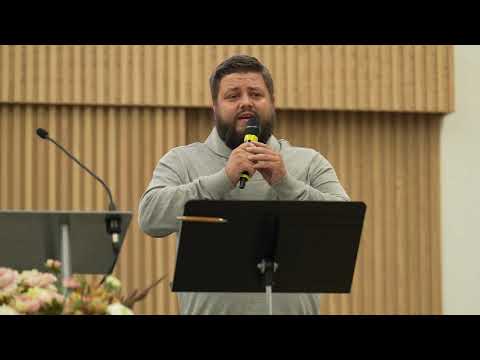 D0285 Într-o lume haină