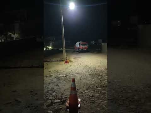 Caminhão-tanque apresenta vazamento de gás há 1 dia em Santa Quitéria, #ceará e Bombeiros acionados