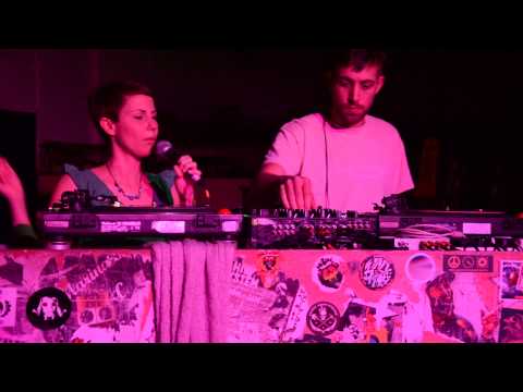 Ponchita Peligros & Stalawa at U.N.O.D 2015