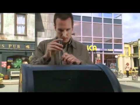 Fringe 3x03, "The Plateau" woman Murder By Pen in a chain reaction