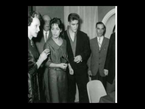 Elvis Presley.Band Introductions/ School Days.Live in Alabama..wmv
