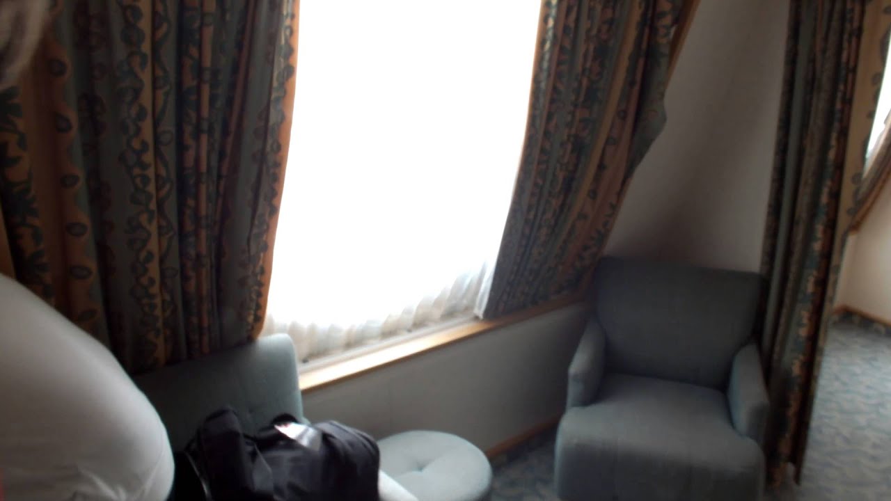 Navigator of the Seas - Cabin 8500 - Video 2