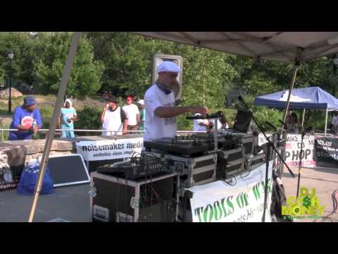 DJ Cash Money live @ Crotona Park Bronx,New York 2014