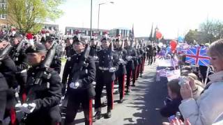 preview picture of video 'Royal Fusiliers parade in Kenilworth April 21st 2010'