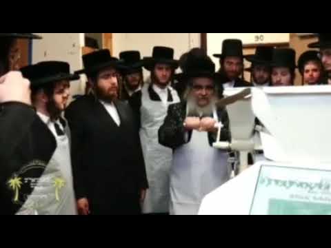 Satmar Rebbe R Aharon Grinding Wheat For Matzah  Adar II 5782