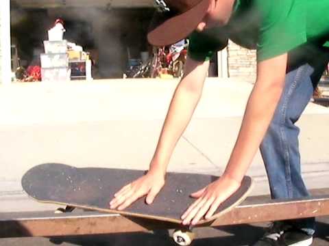 Trick Tip: Backside Feeble Grind