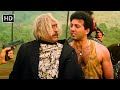 Climax अजगर को जिंदा कानून के हवाले करना ह�