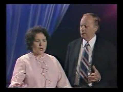 Duetto Azucena-Manrico in lingua albanese