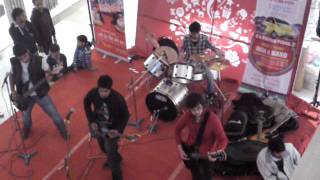 Enter Sandman - Metallica (live) by Sheddeth