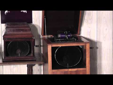 Edison blue amberol cylinder 2165-"Tres Chic One-Step" by the National Promenade Band