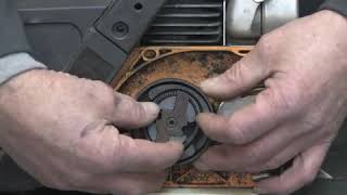 How Does a Centrifugal Clutch Work in a Chain Saw?