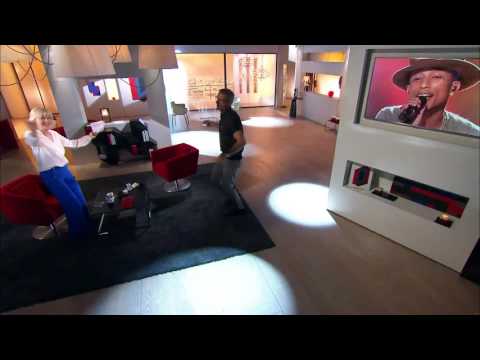 Lambert WILSON et Catherine CEYLAC se déhanchent sur "Happy" - Thé ou Café - 15/04/2017