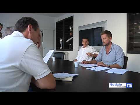 2018-05-09 PRATO - TOCCAFONDI CONSEGNA IL PRATO CALCIO AL SINDACO