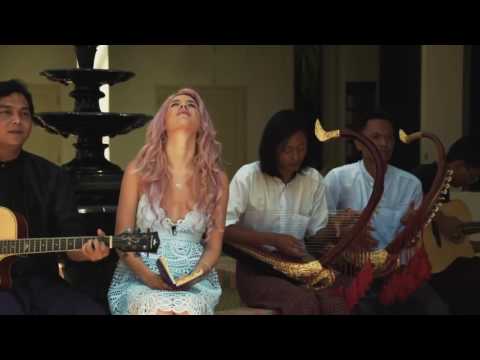 ဘုရားေပးဆု Gift from God - Diramore ft. Joss stone