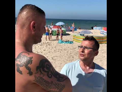 Jak skutecznie walczyć z paleniem w miejscach publicznych? - [Kabaret Paranienormalni]