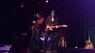 The BoDeans: &quot;Closer to Free&quot; live at the Kessler Theater, Dallas, TX 11-3-18