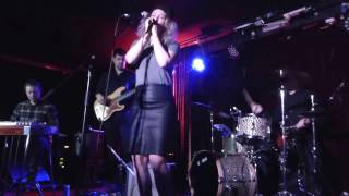 &quot;Only One Cloud&quot; - Beth Rowley @ The Ruby Lounge, Manchester 20 Jan 2017.