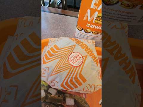 @WhataburgerLife:  Chicken Sandwich Review - Buffalo Ranch