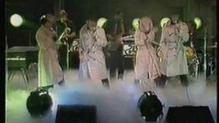 The Manhattan Transfer - "Spies in the Night"  (Live) ABC TV  "Fridays" (1981)