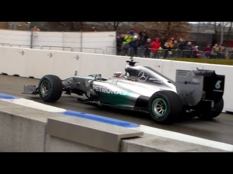 Thumbnail for Mercedes F1 W05 Hybrid sounds HD by Mercedes F1 W05 Hybrid