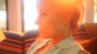 Charlie Faye - What's So Special