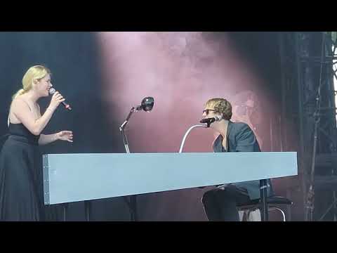 ZAHO DE SAGAZAN ET TOM ODELL : LA SYMPHONIE DES ÉCLAIRS (LIVE AT MAIN SQUARE FESTIVAL 2024)