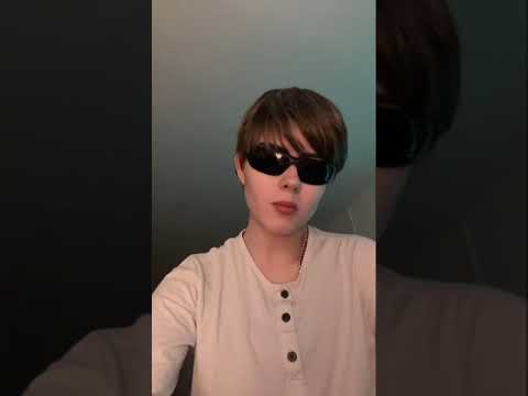 I ALWAYS THINK ITS LUKA MAGNOTTA BUT SEXY AND ICONIC