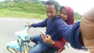 Download lagu C70 romantis.  Akan selalu ada cerita di atas jok tua mp3