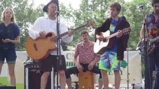 Hickory Grove Garage perform "Wild Thing," 7/04/16