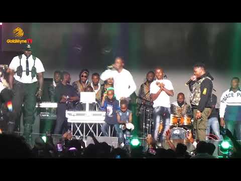 NAIRA MARLEY, OLAMIDE, LIL KESH PERFORMS 'ISSA GOAL' AT OLIC 2018