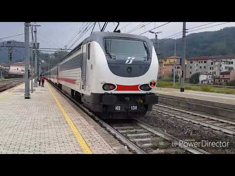 Stazione di Ronco Scrivia, transiti,strombazzate.