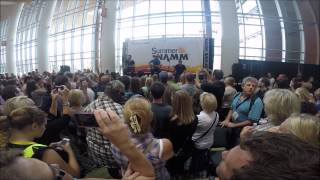 Short Clip of Dustin Lynch at NAMM 2015 singing Halo