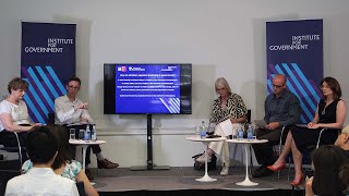 How do ministers approach leadership in government?