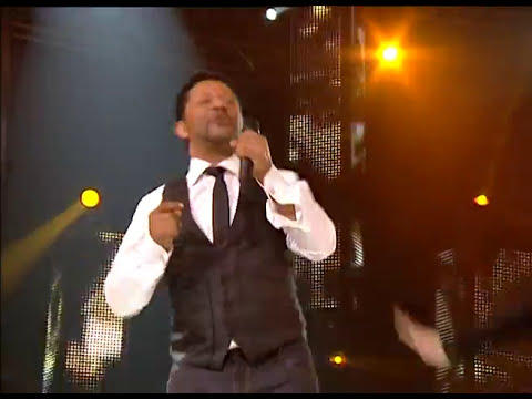 Volga Tamöz feat. Mansur Ark - Sana Demedim mi? - 2011 Kral Müzik Ödülleri