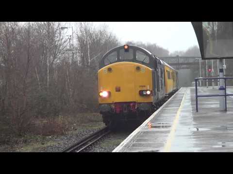 (HD) DRS 37259 and 37605 working 2Q35 at London Victoria and Bromley North.