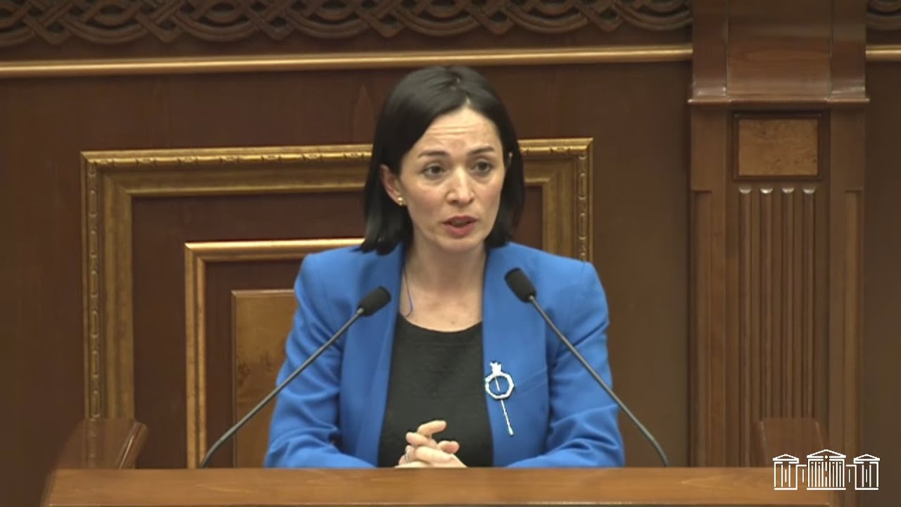 Օրակարգում կա խնդիր՝ արցախցի բոլոր արվեստագետներին աշխատանքի հնարավորություն տալ