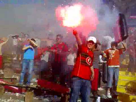 "SALIDA RANGERS VS UNIVERSIDAD DE CHILE" Barra: Los Rojinegros • Club: Rangers de Talca • País: Chile