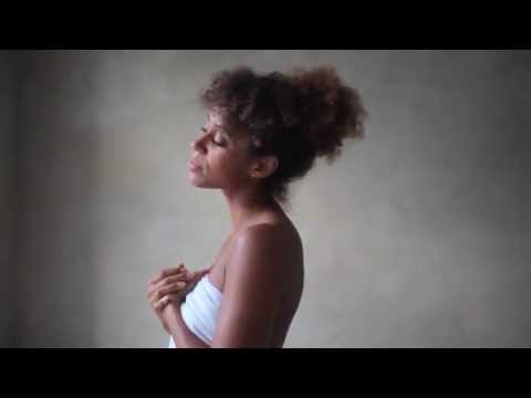 Kleine Welt feat. Megaloh - GRACE