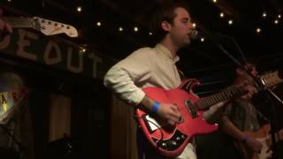 EZTV at the Hideout
