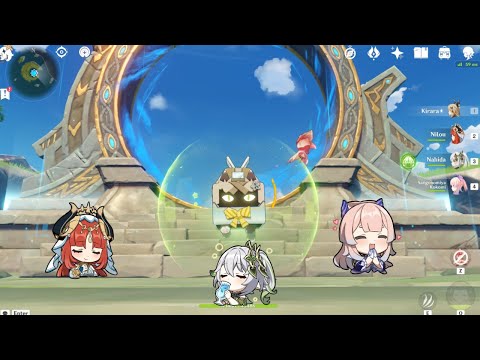 Nilou Bloom with Kirara in Spiral Abyss