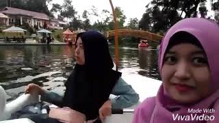 preview picture of video 'Naik perahu bebek ternyata bikin HAPPY!'
