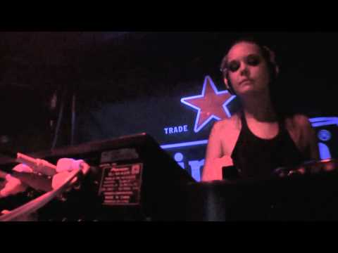 B.UNQ! @ FLY WITH TECHNO - GoGo Club 04.06.2011 part 1